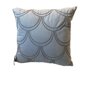 NWT Scott Living‎ throw pillows.  Gray in color.